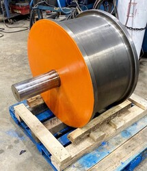 TRUNNION WHEEL