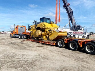 D11T DOZER LOADING / INTERNATIONAL SHIPPING